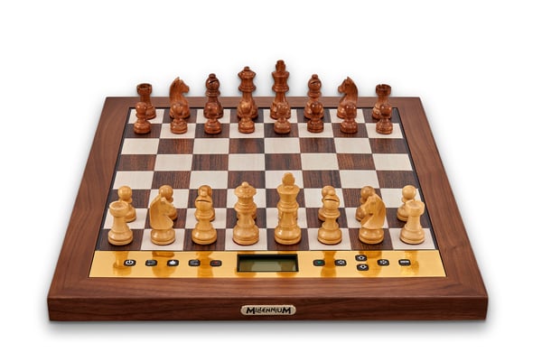 Millennium The King Performance Schackset Skrivbord Internationellt